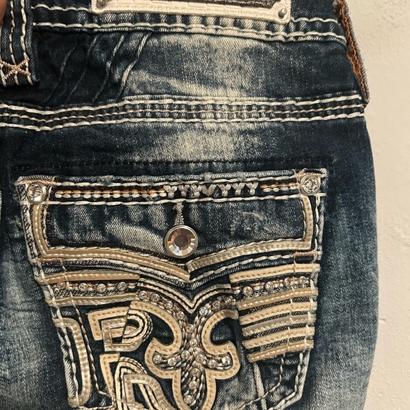Rock Revival Blue Straight Leg Jeans with Decorative Stitching NWOT - Picture 6 of 8